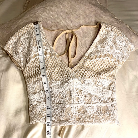 SOLD 🛑 Sabo Skirt | Lace Scoop Back Crop Top - Picture 3 of 7